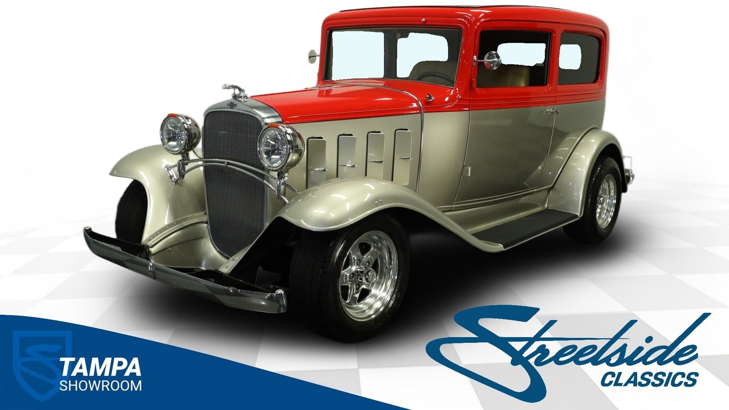 Chevrolet-Sedan-1932-Sedan-Oyster