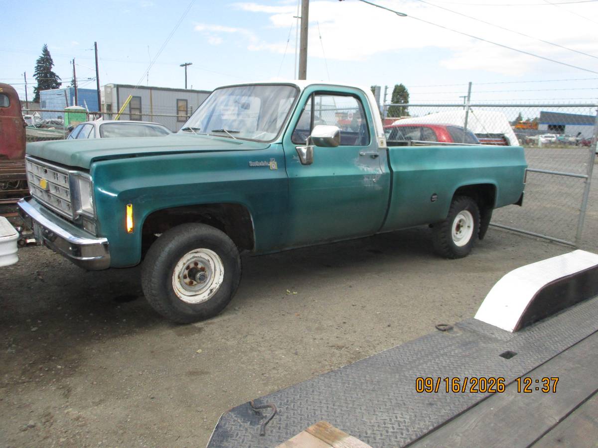 Chevrolet-Silverado-1977-Green