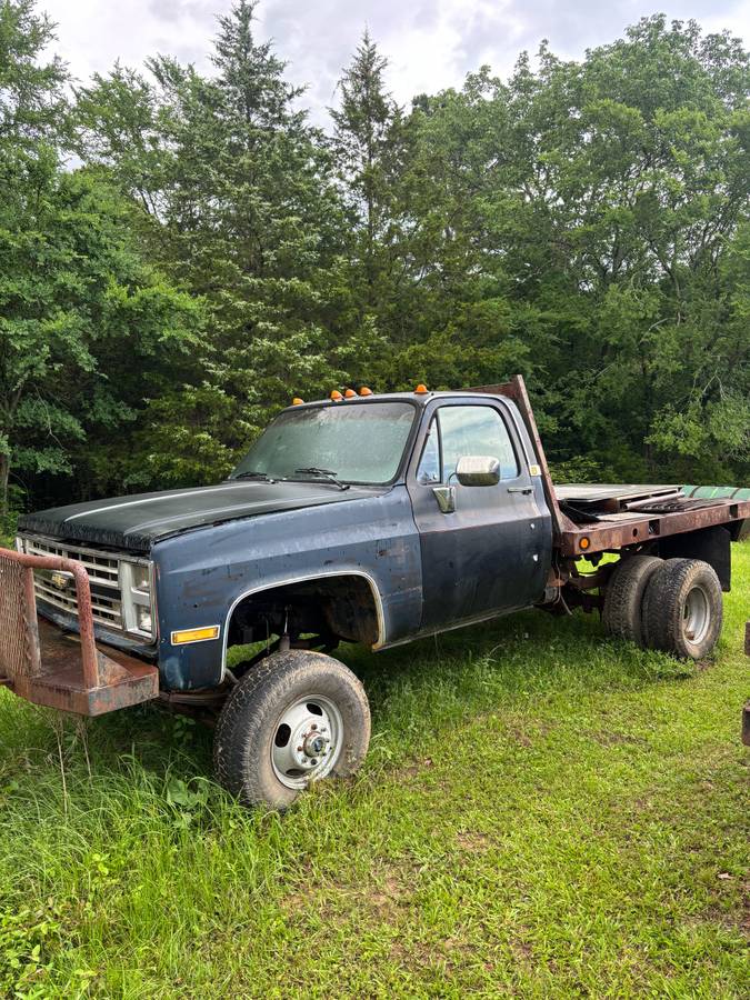 Chevrolet-Silverado-1987-Black
