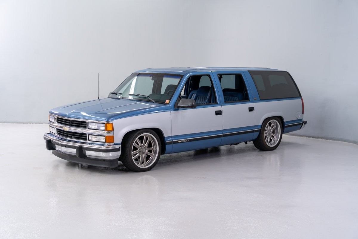 Chevrolet-Suburban-1994-SUV-Blue
