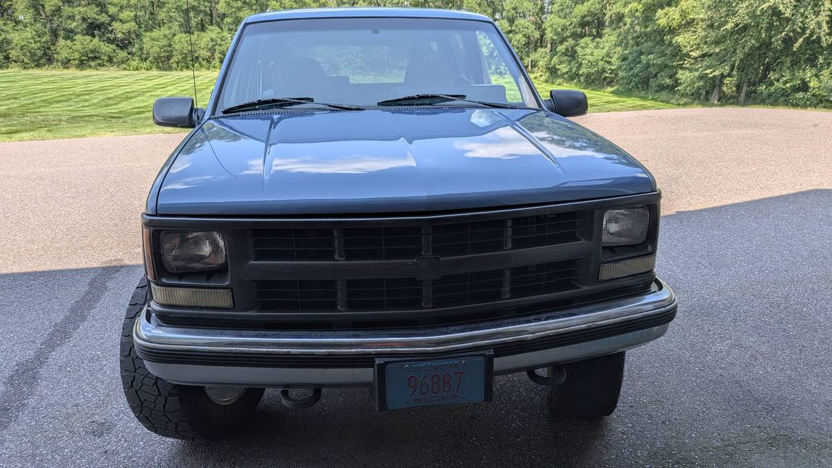 Chevrolet-Suburban-k2500-1994-Blue