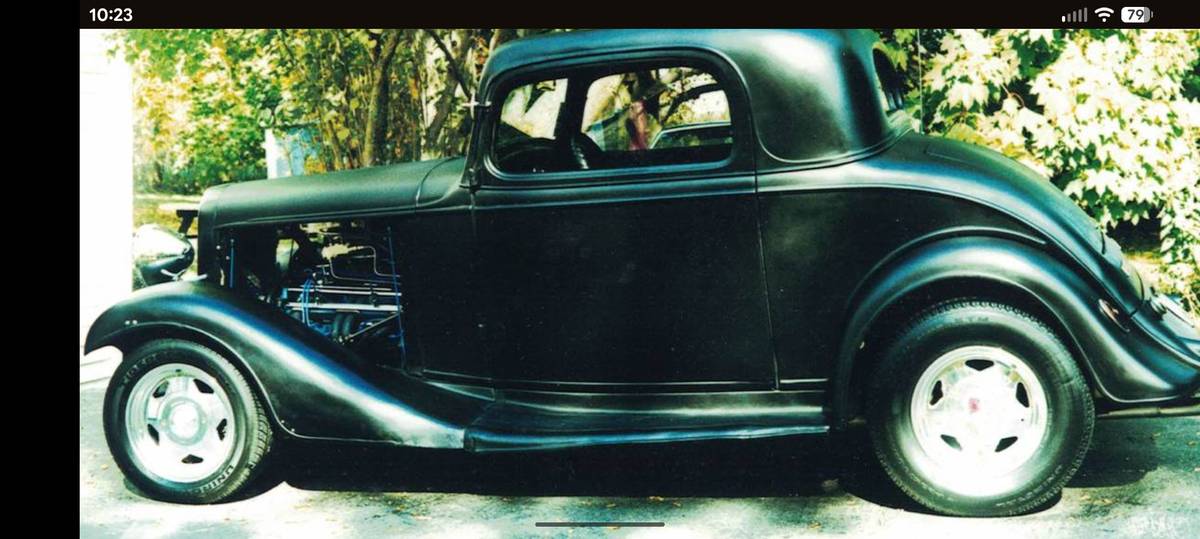 Chevrolet-Three-window-coupe-standard-1933-Gray