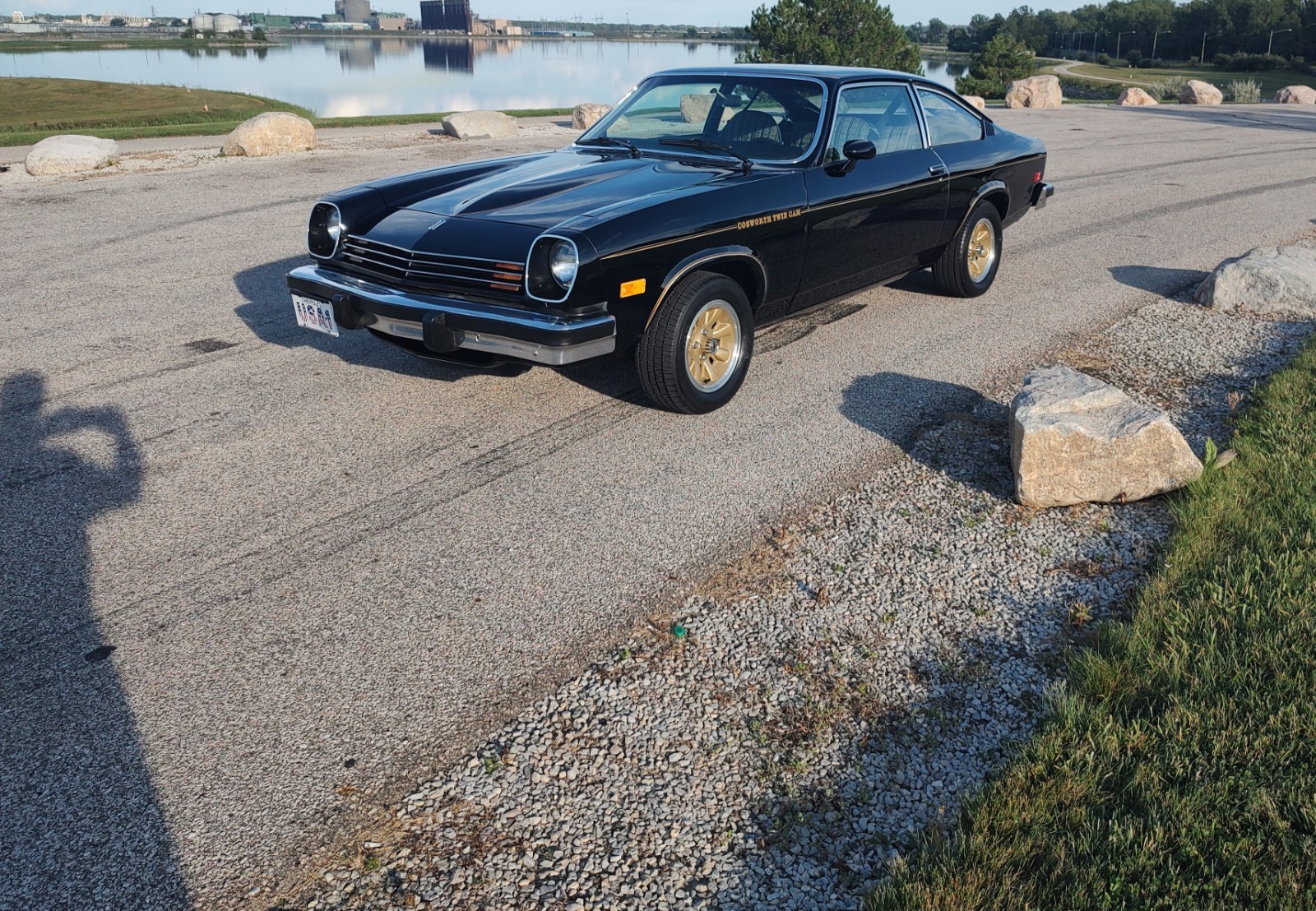 Chevrolet-Vega-1976-Hatchback-Black