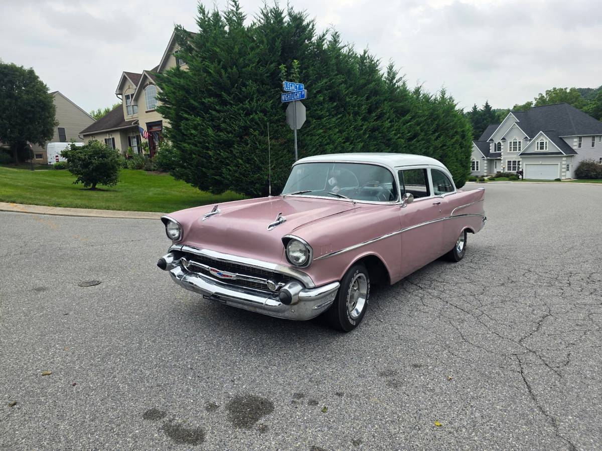 Chevrollet-210-1957-custom