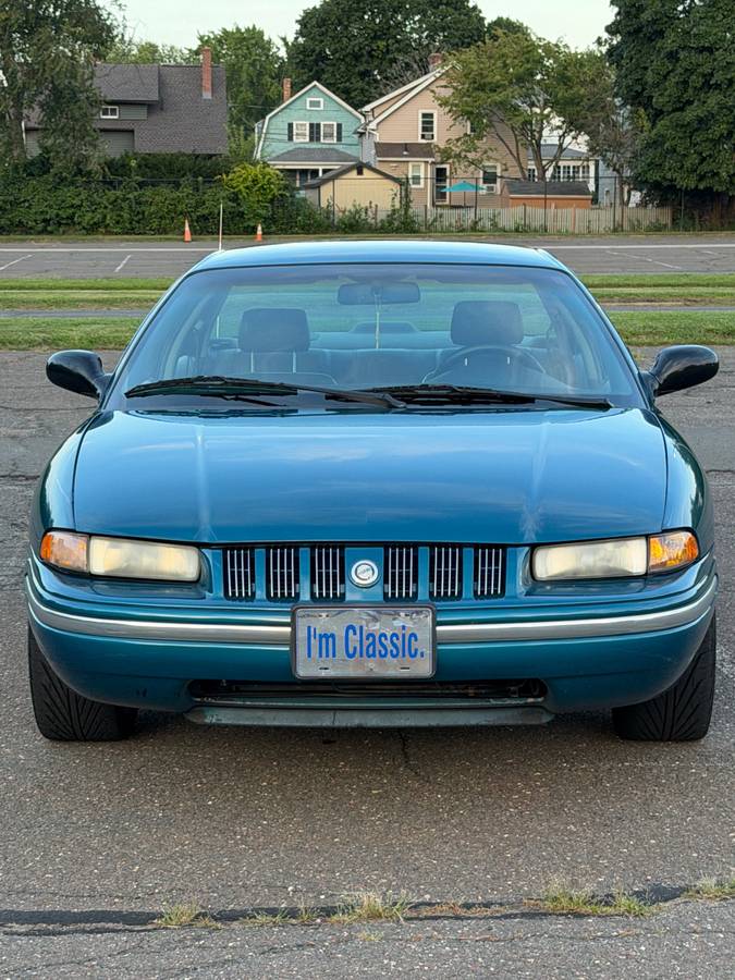 Chrysler-Concorde-1995-Blue