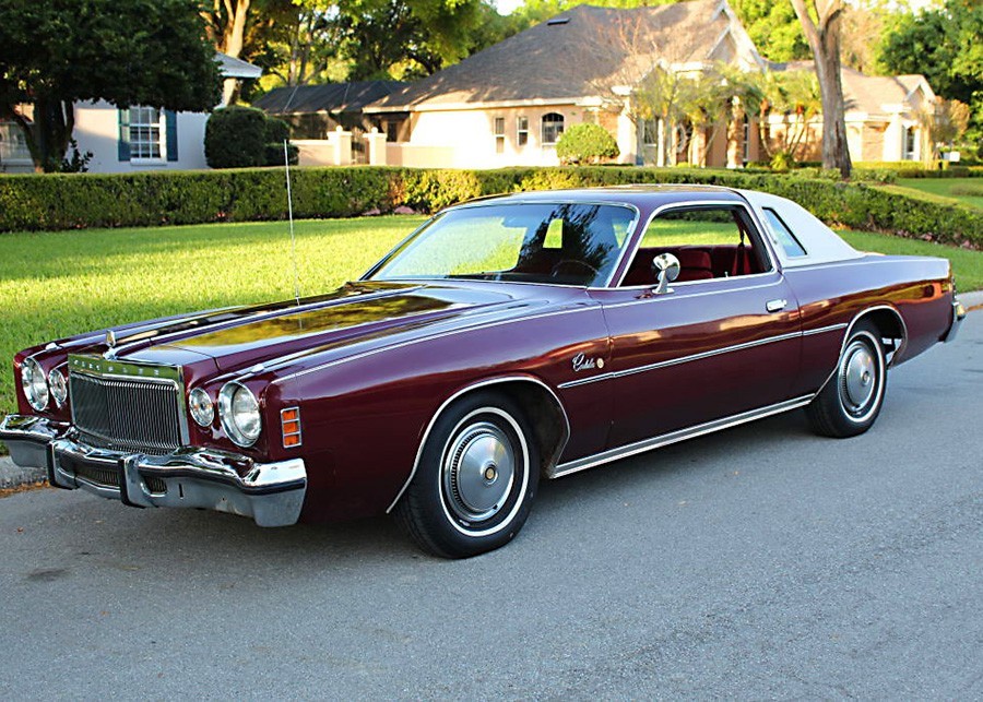 Chrysler-Cordoba-1976-Coupe