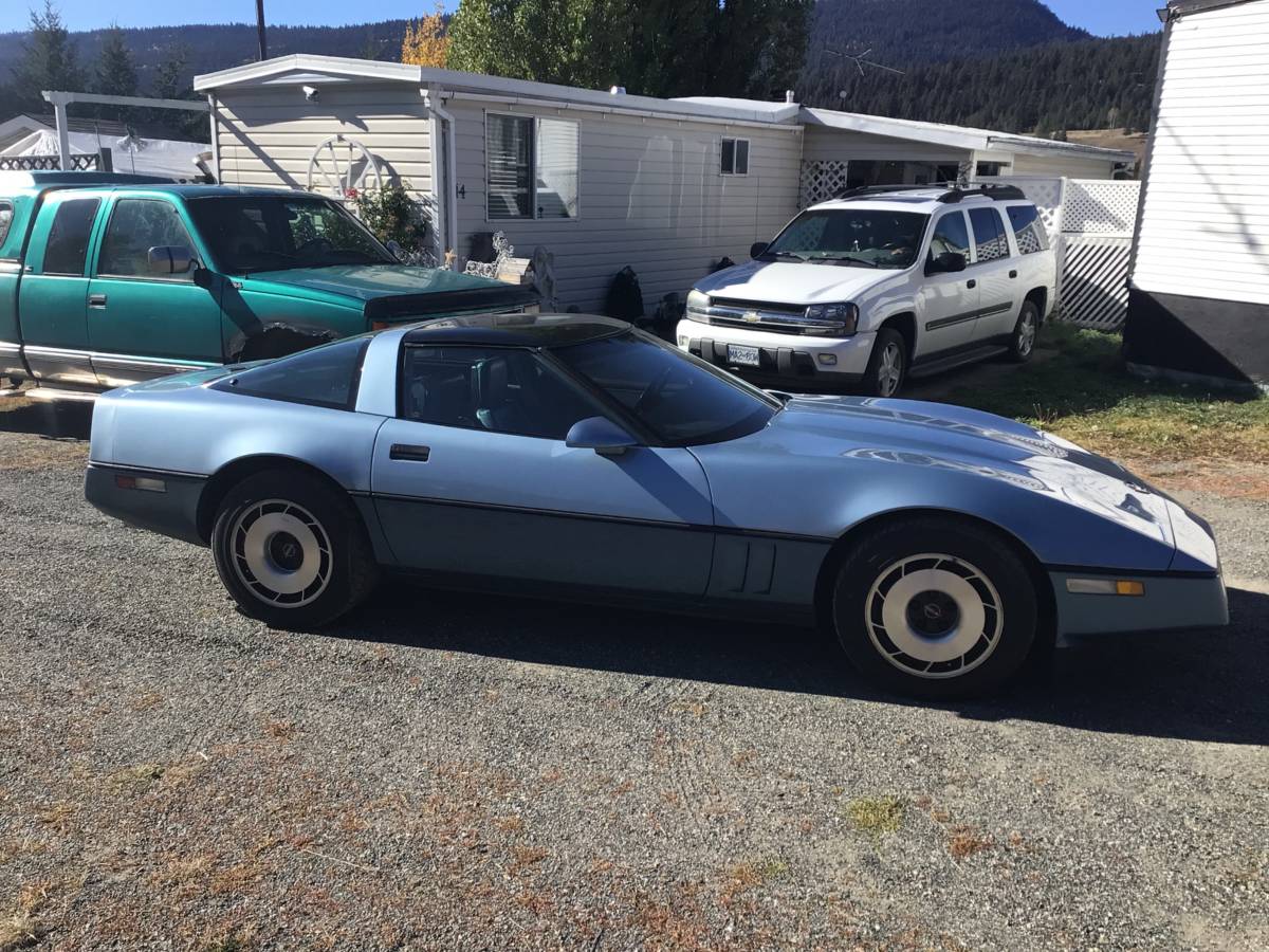 Corvette-1985