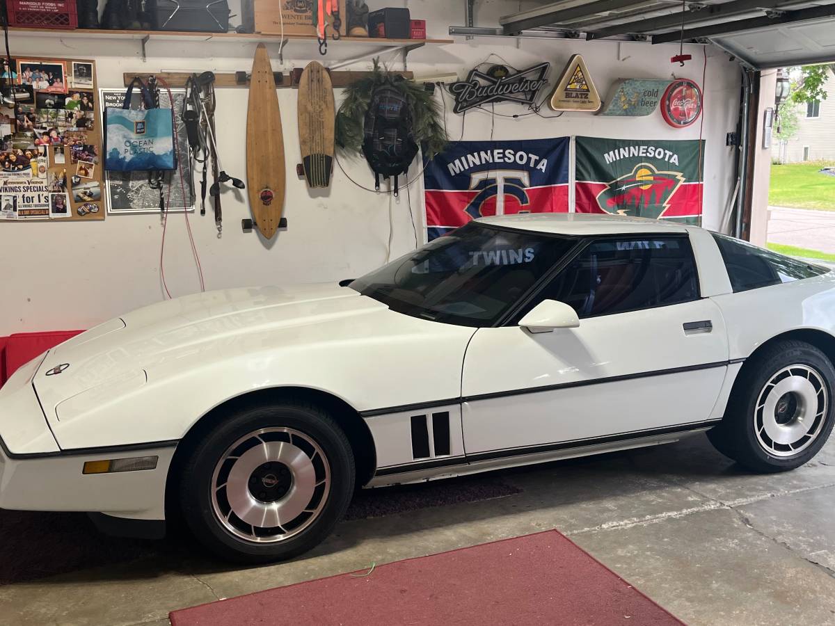 Corvette-c4-1984-White