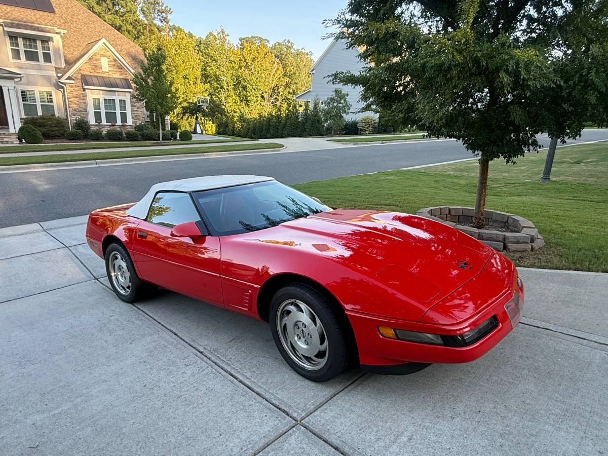 Corvette-convertible-1995