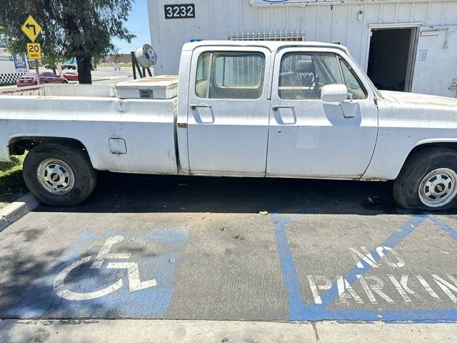 Crew-cab-1984