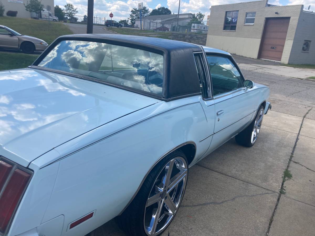 Cutlass-supreme-1979