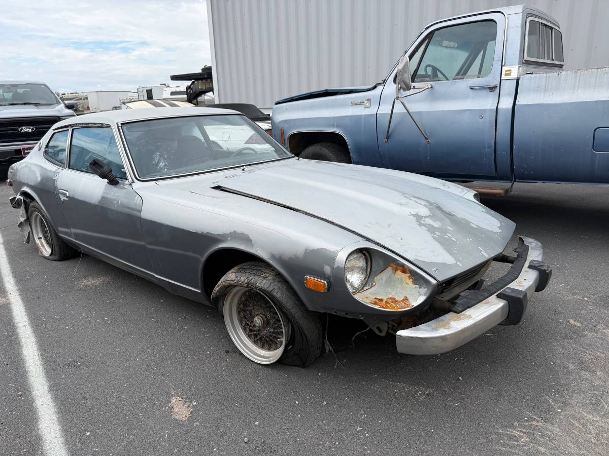 Datsun-280z-1977