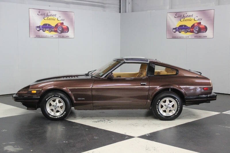 Datsun-280zx-1983-Brown-Metallic-Tan