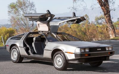 DeLorean  1983