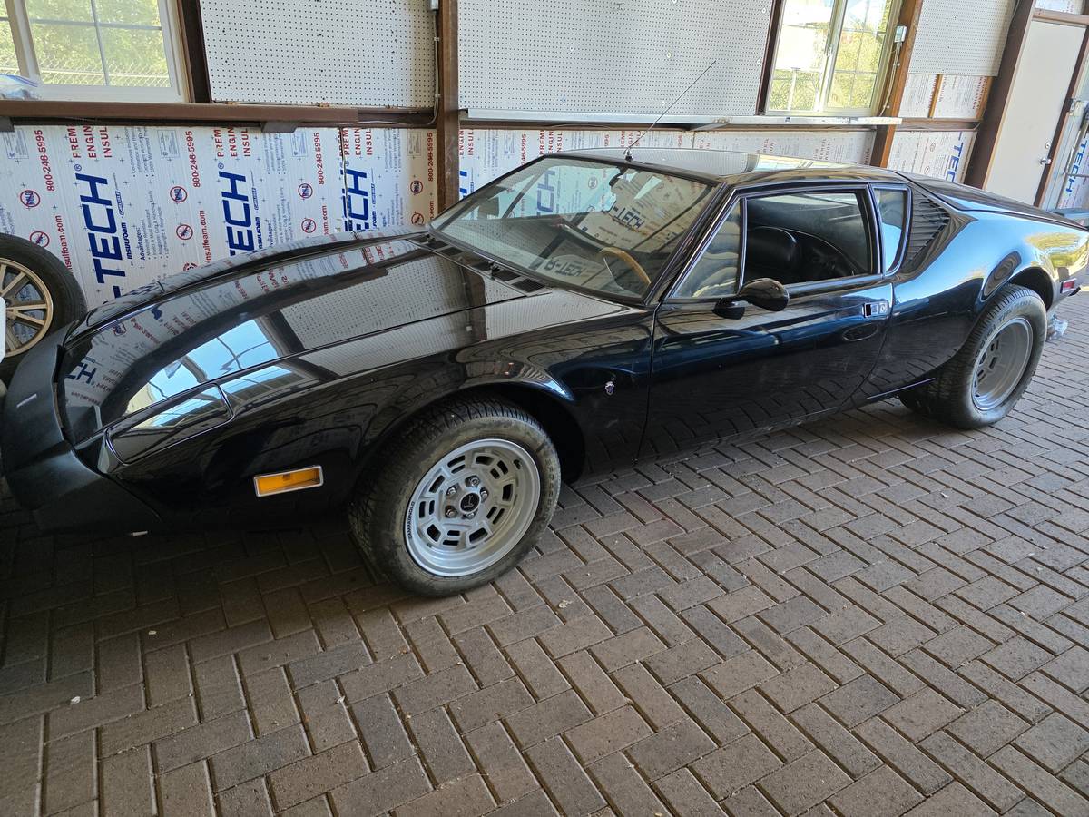 Detomaso-Pantera-1973-Black