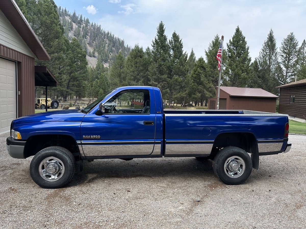 Dodge-2500-diesel-1994-Blue