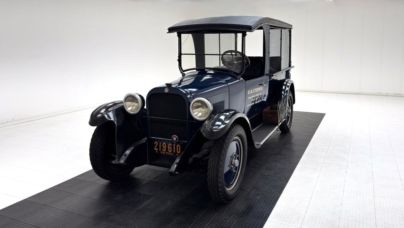 Dodge-Brothers-34-Ton-Screen-Side-1925-Truck-Black