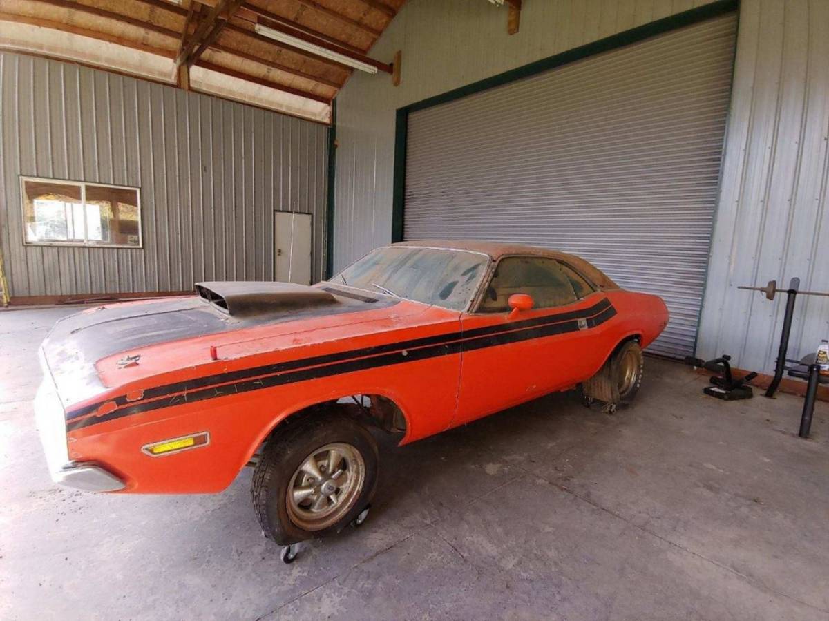 Dodge-Challenger-1971-Orange