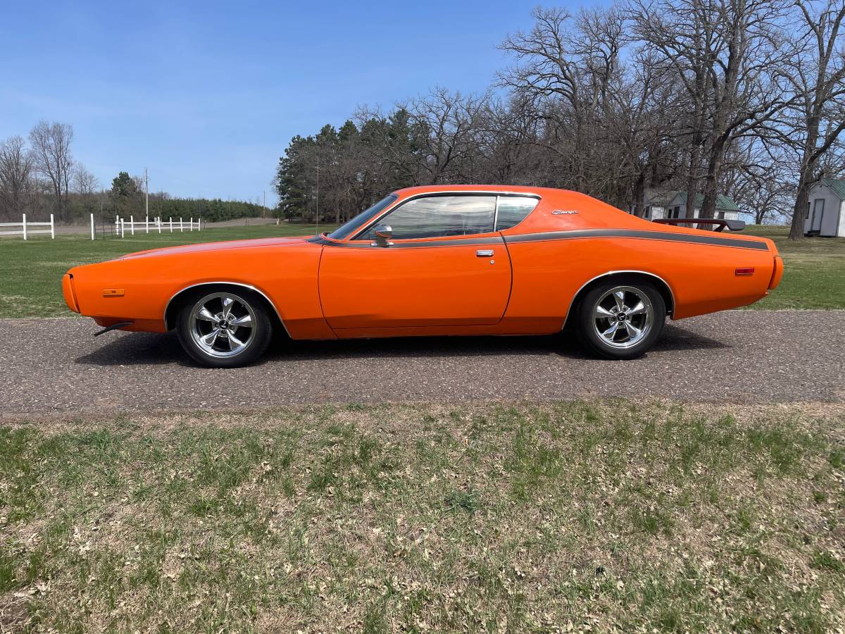 Dodge-Charger-1972