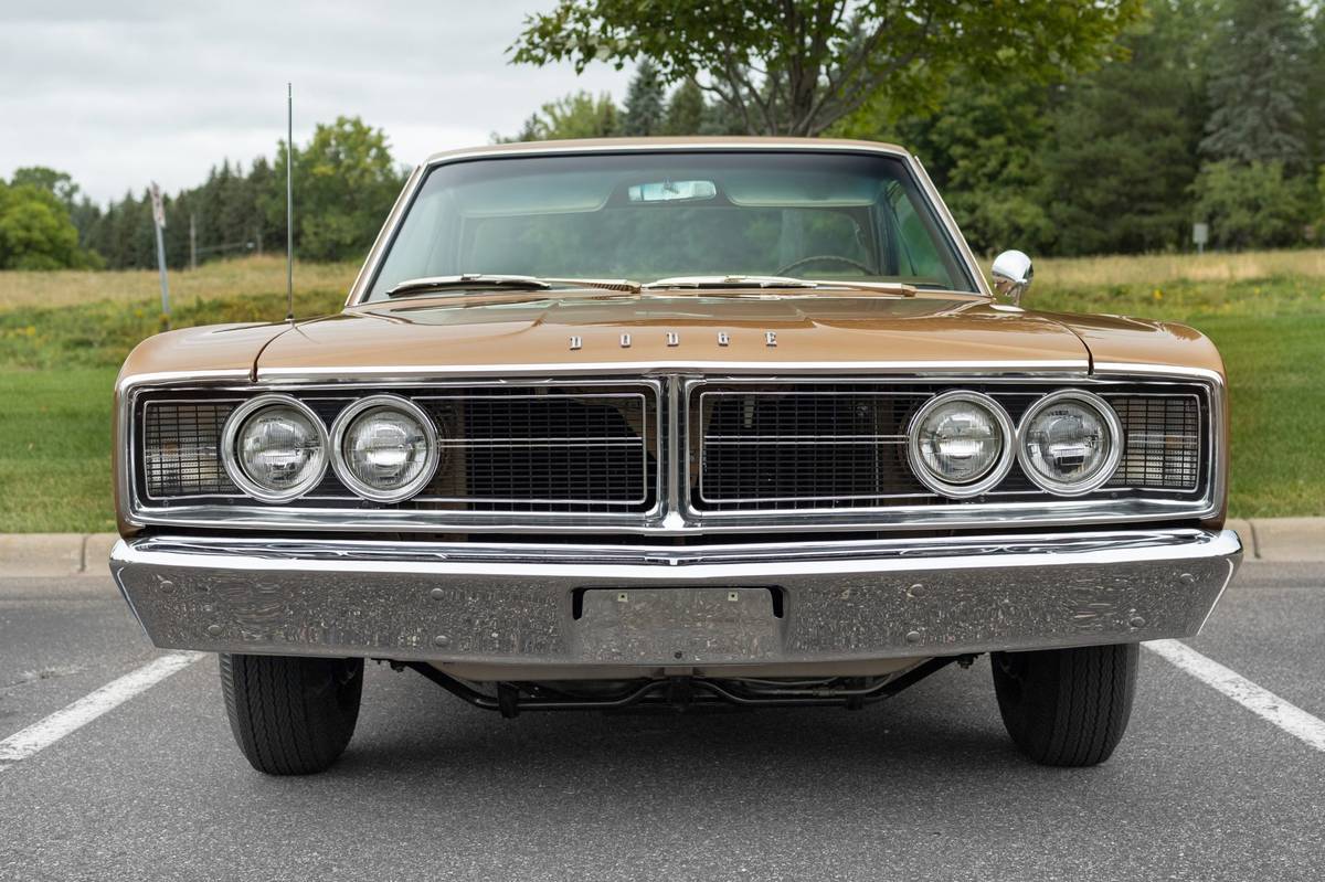 Dodge-Coronet-1966