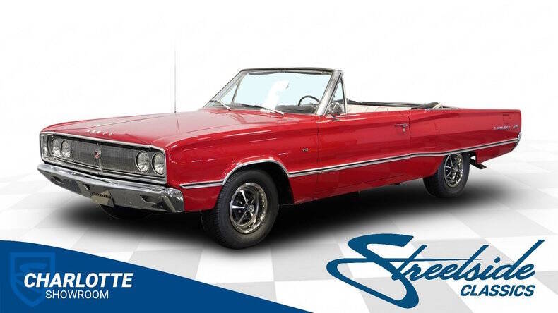 Dodge-Coronet-1967-Bright-Red-White