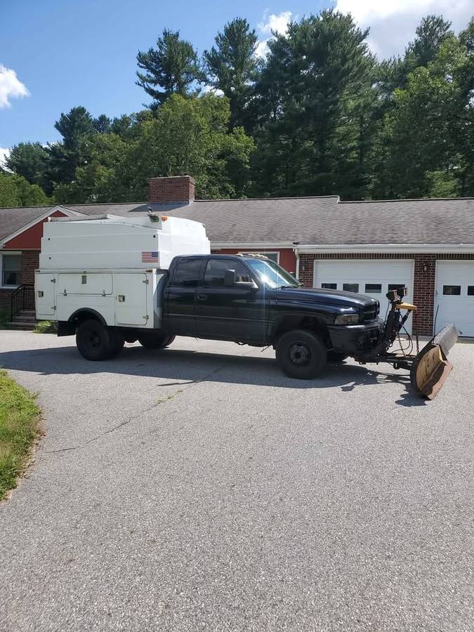 Dodge-Cummins-w250-1990