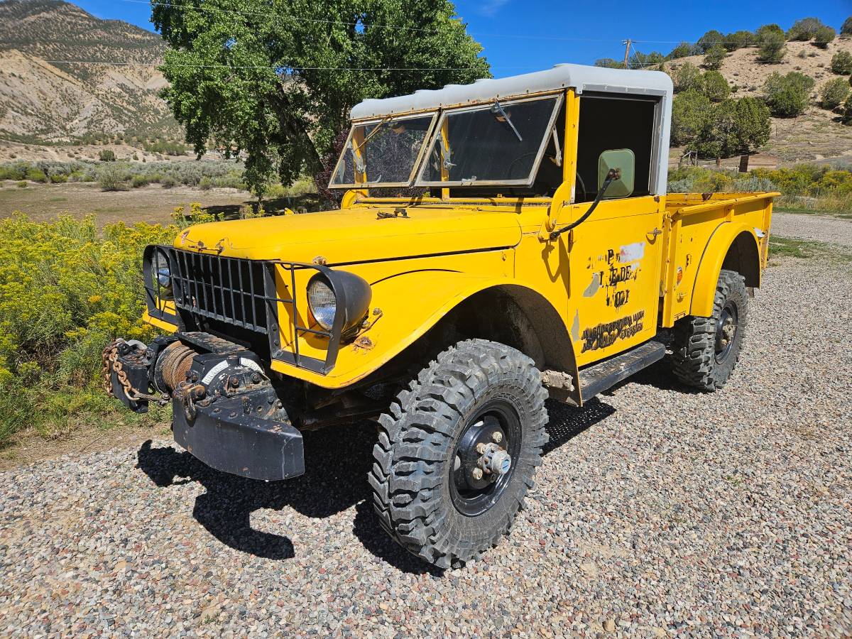 Dodge-M37-1951