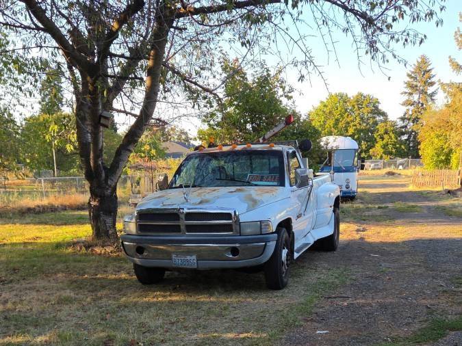 Dodge-Pick-up-1-ton-1994