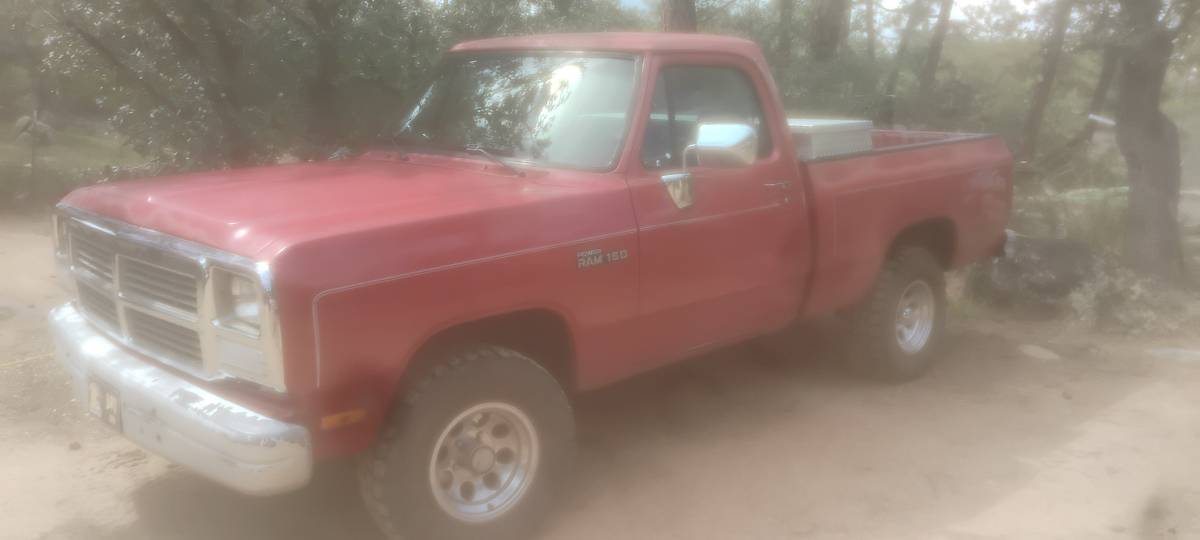 Dodge-Ram-1991-Silver