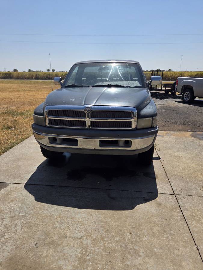 Dodge-Ram-1994-Black