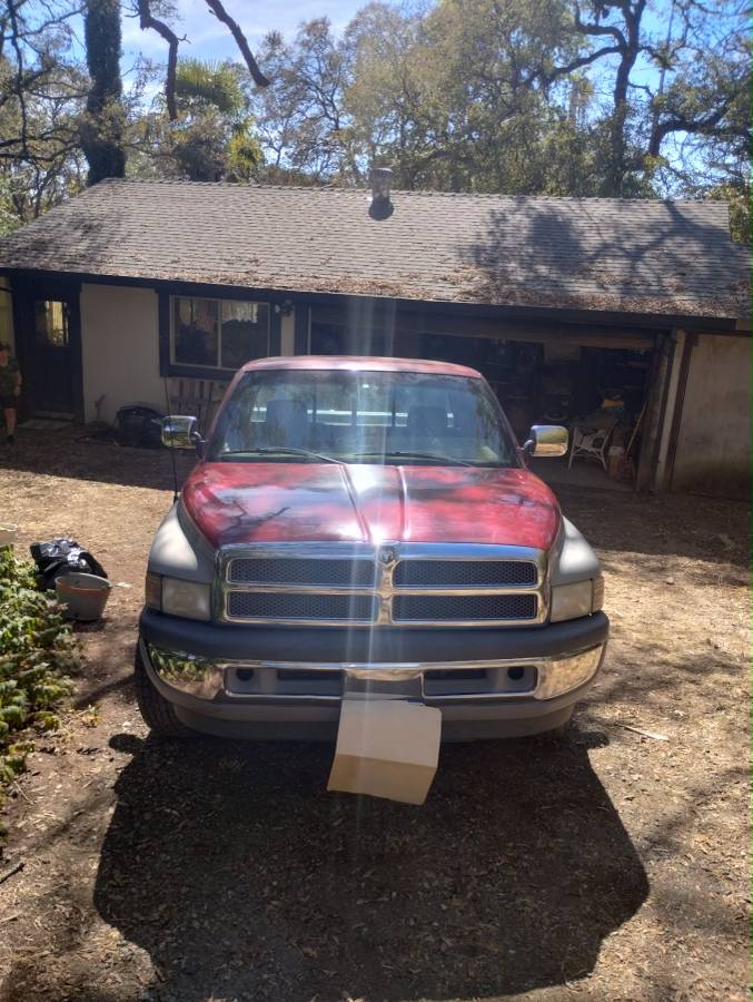 Dodge-Ram-2500-laramie-1996-Red