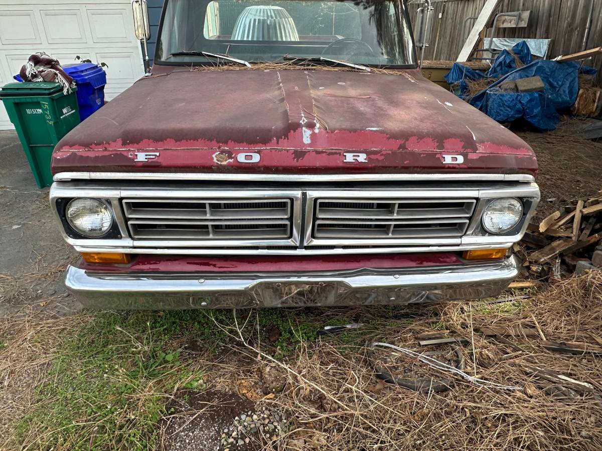 F100-custom-1972-Red