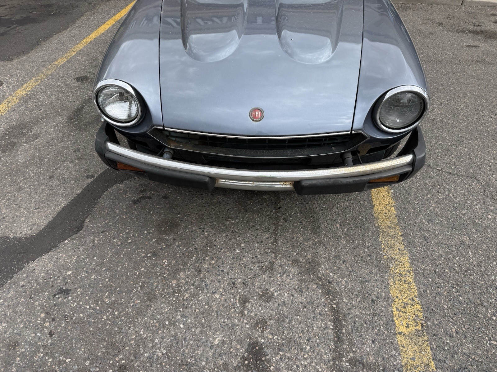 Fiat-124-Spider-1980-Convertible-Tan