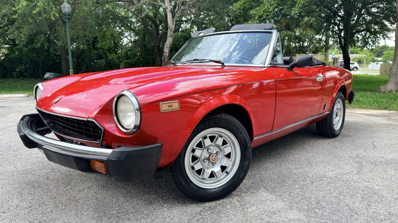 Fiat 124 Spider 1982