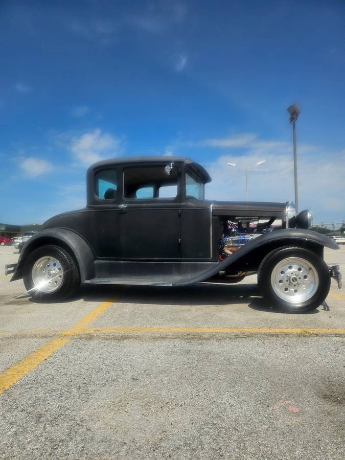 Ford-1930-Black