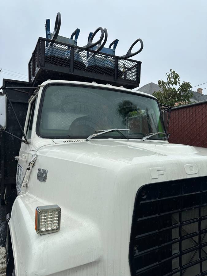 Ford-700-1979-White