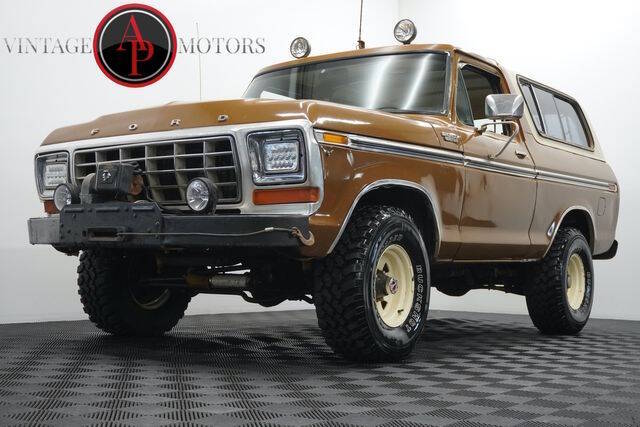 Ford-Bronco-1978-Brown-Tan