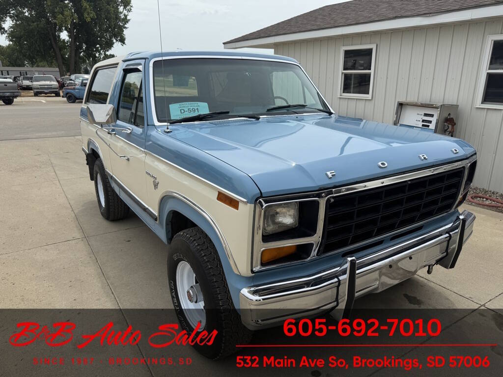 Ford-Bronco-1981-Blue-Blue