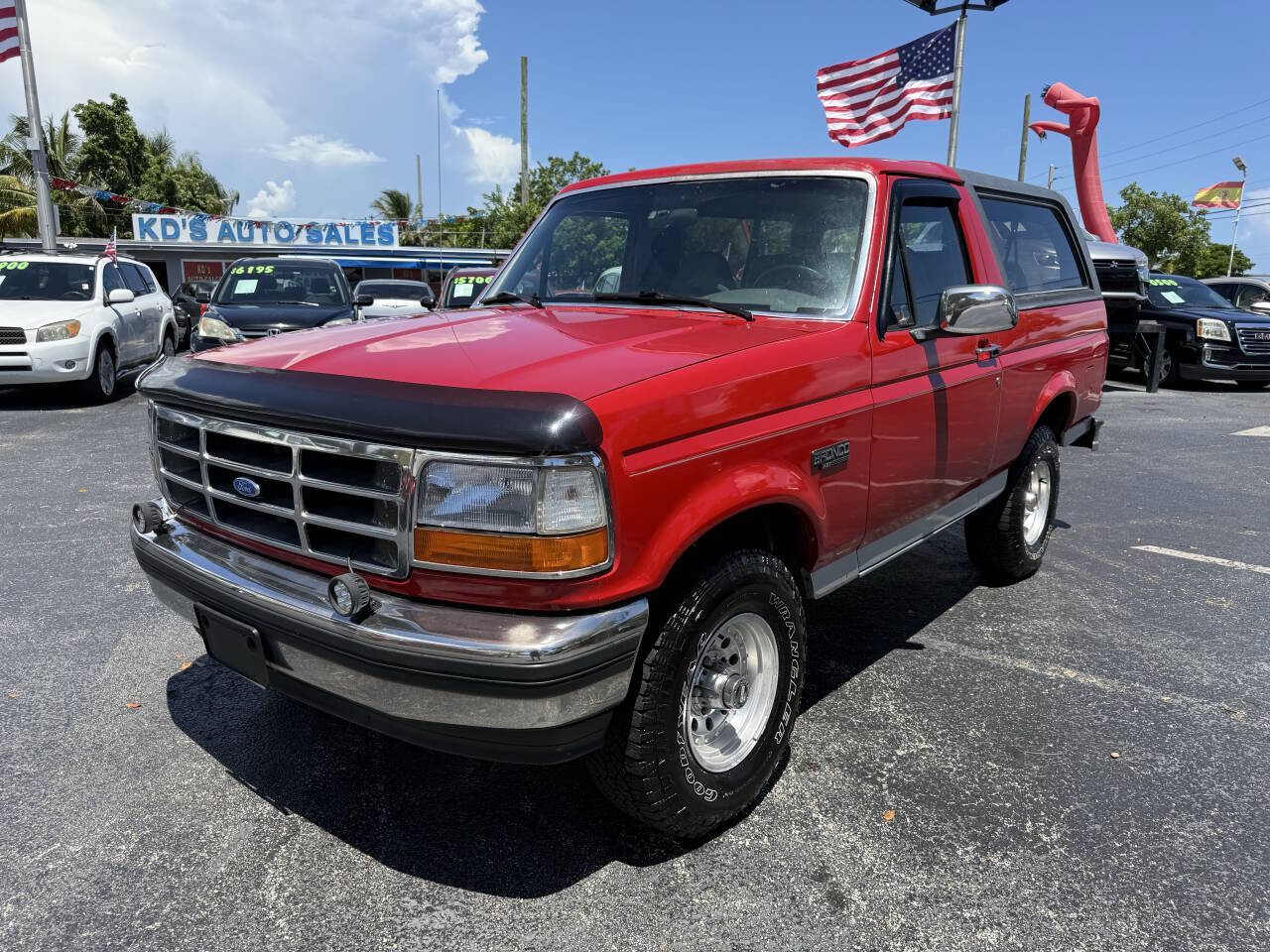 Ford-Bronco-1993-Red-Black