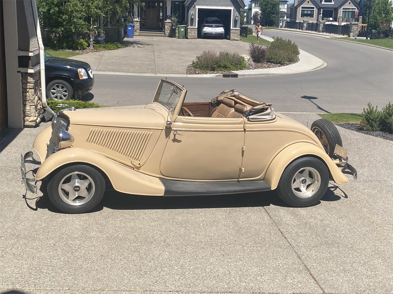 Ford-Cabriolet-1934-Tan-Tan