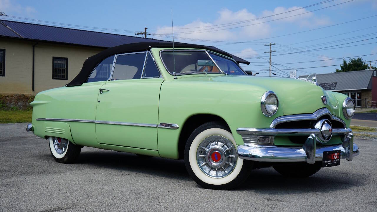 Ford-Cabriolet-1950-Olive-Green-Green-Black