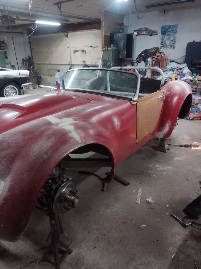 Ford-Corbra-1965-Red