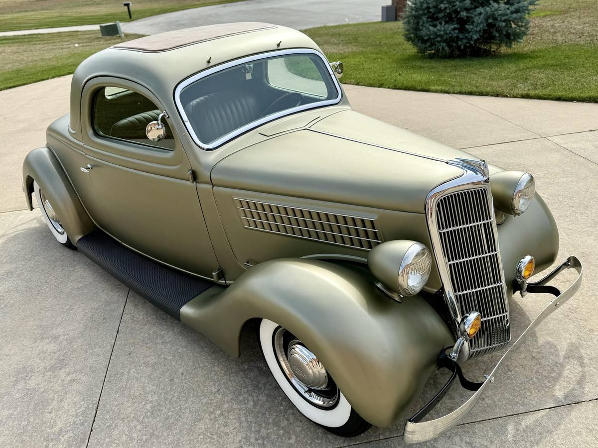 Ford-Coupe-1935-custom