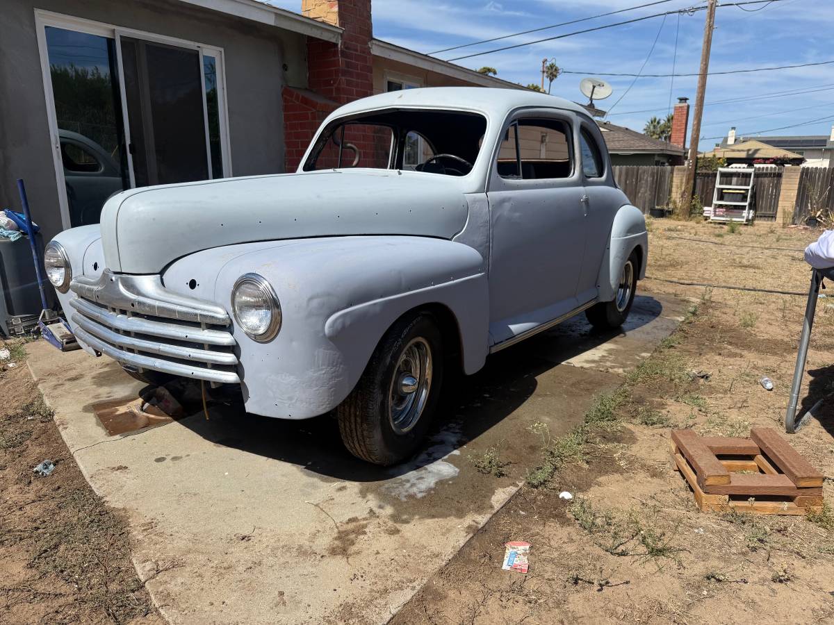 Ford-Coupe-1946