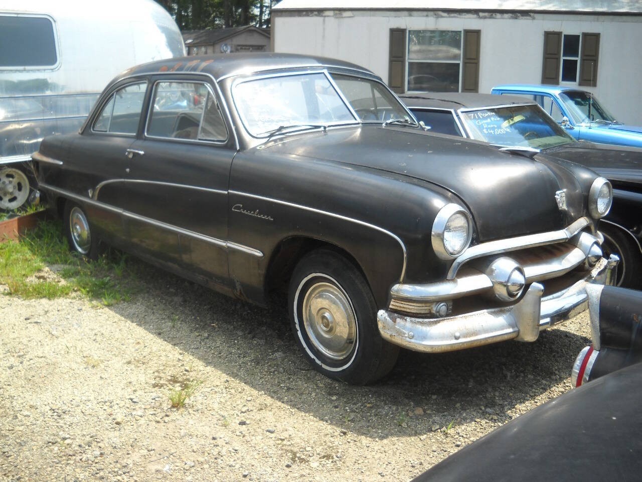 Ford Crestline 1951