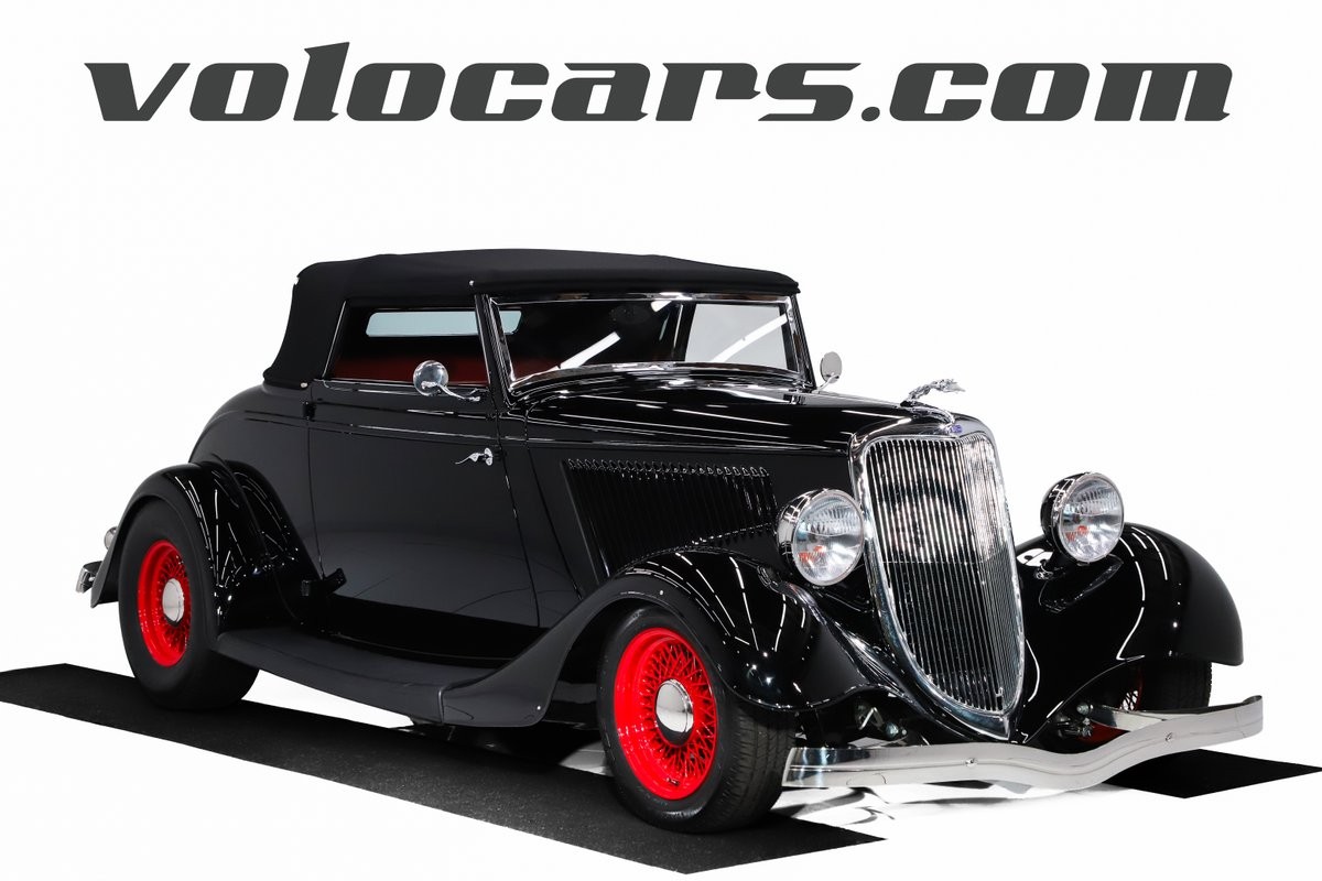 Ford-Custom-1934-Convertible-Red