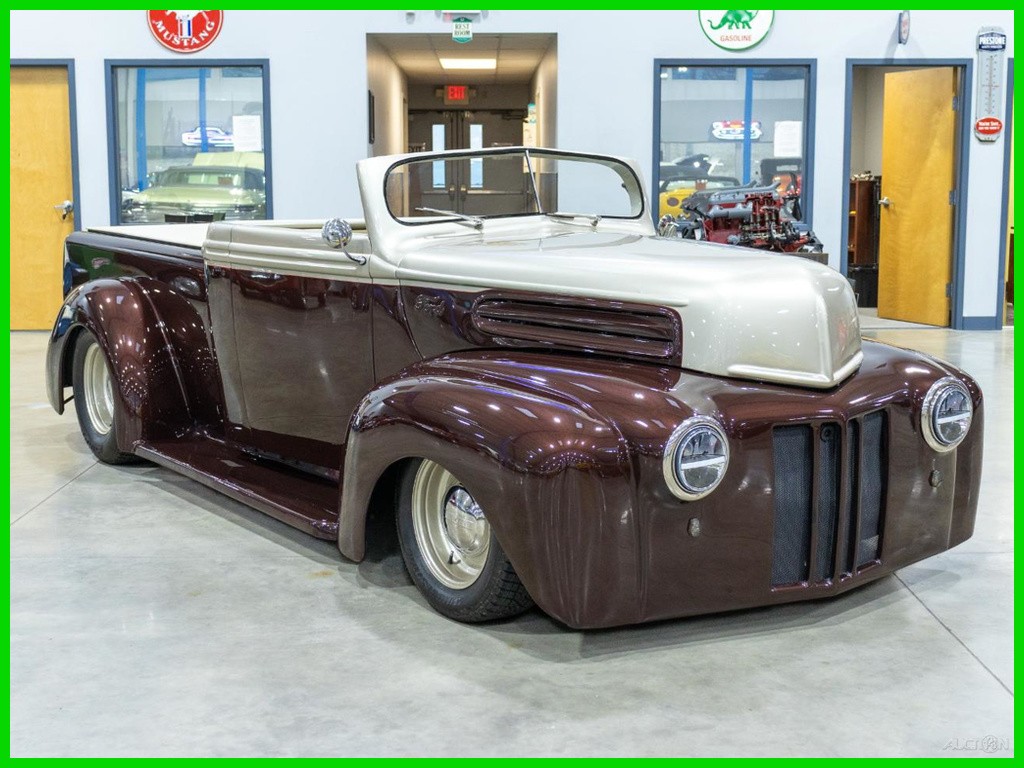 Ford-Custom-1947-Other-Tan