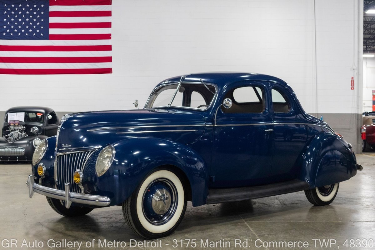 Ford Deluxe 1939