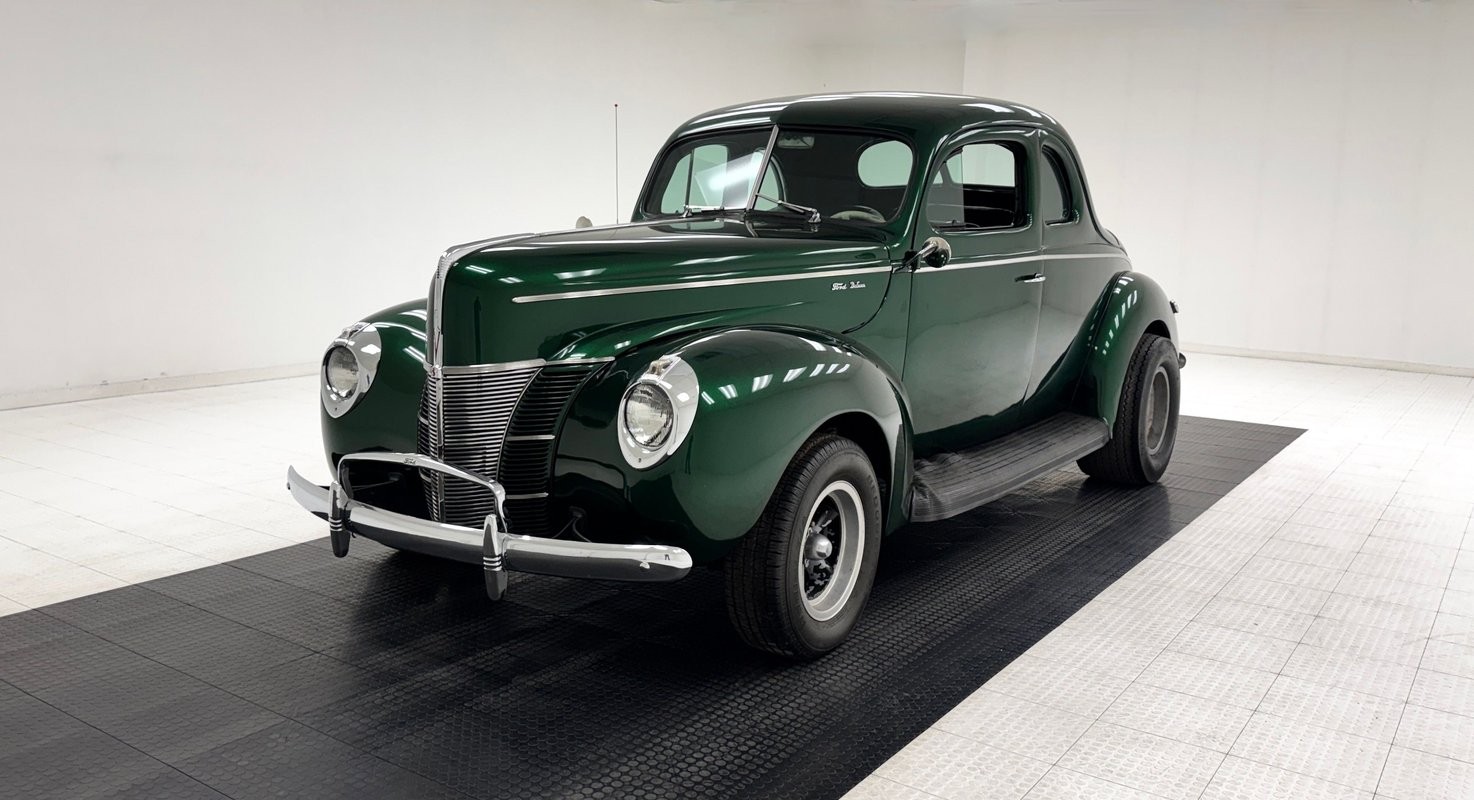 Ford Deluxe 1940