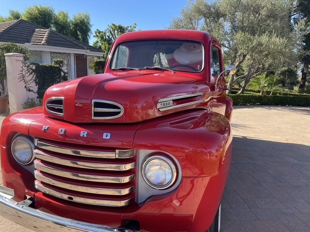 Ford-F-1-1949-Red